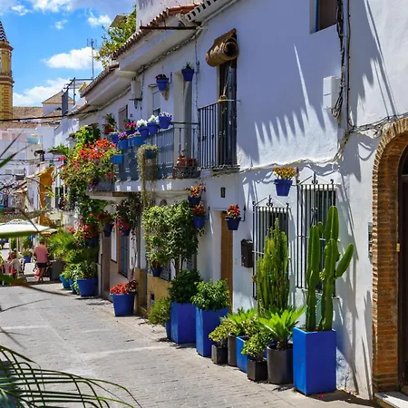 Bahia De La Plata Apartamento Estepona